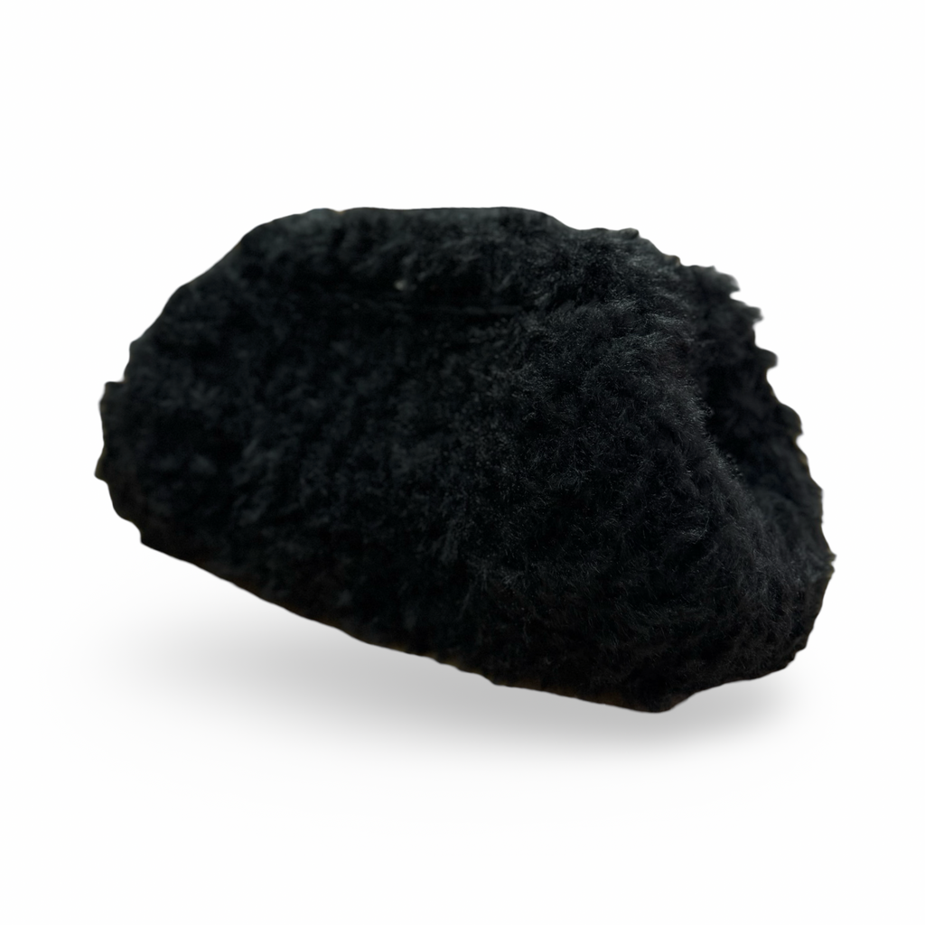 Peluche crochet nero